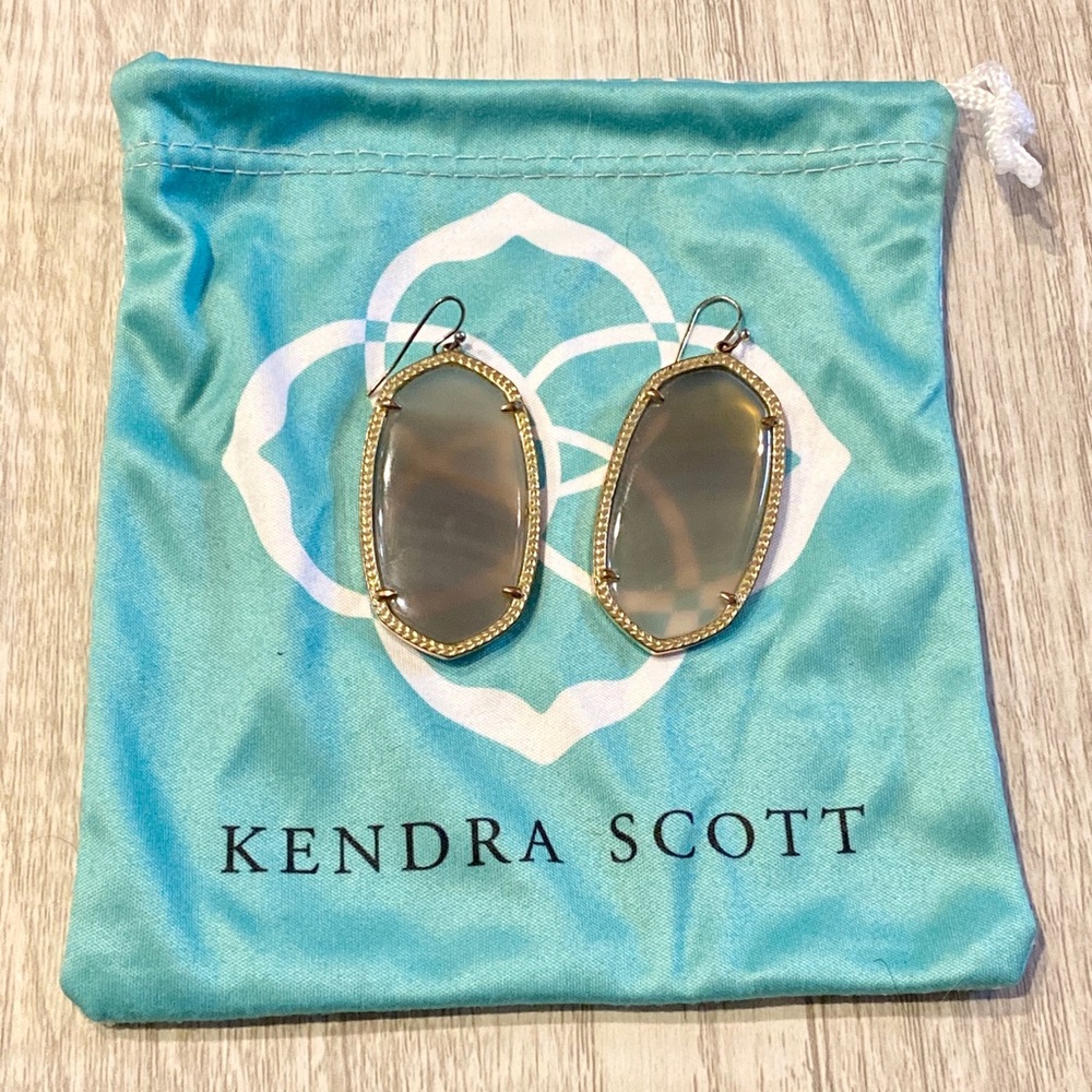 Kendra Scott Danielle Earrings